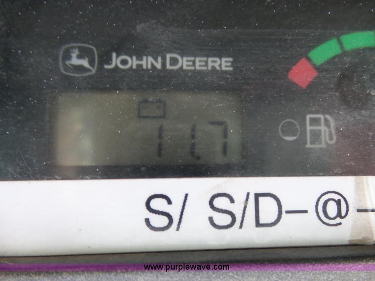 image for item L1578 2007 John Deere CT332 skid steer