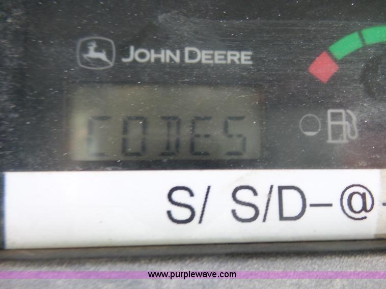 image for item L1578 2007 John Deere CT332 skid steer