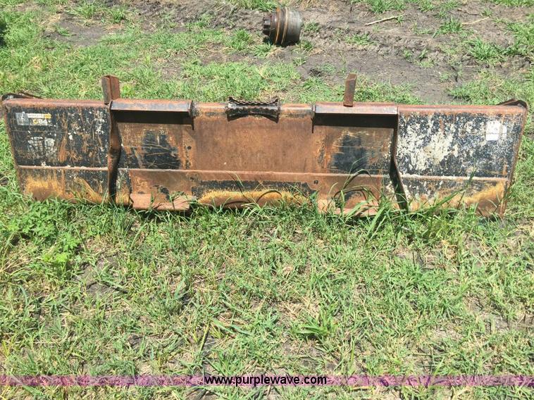 image for item L1578 2007 John Deere CT332 skid steer
