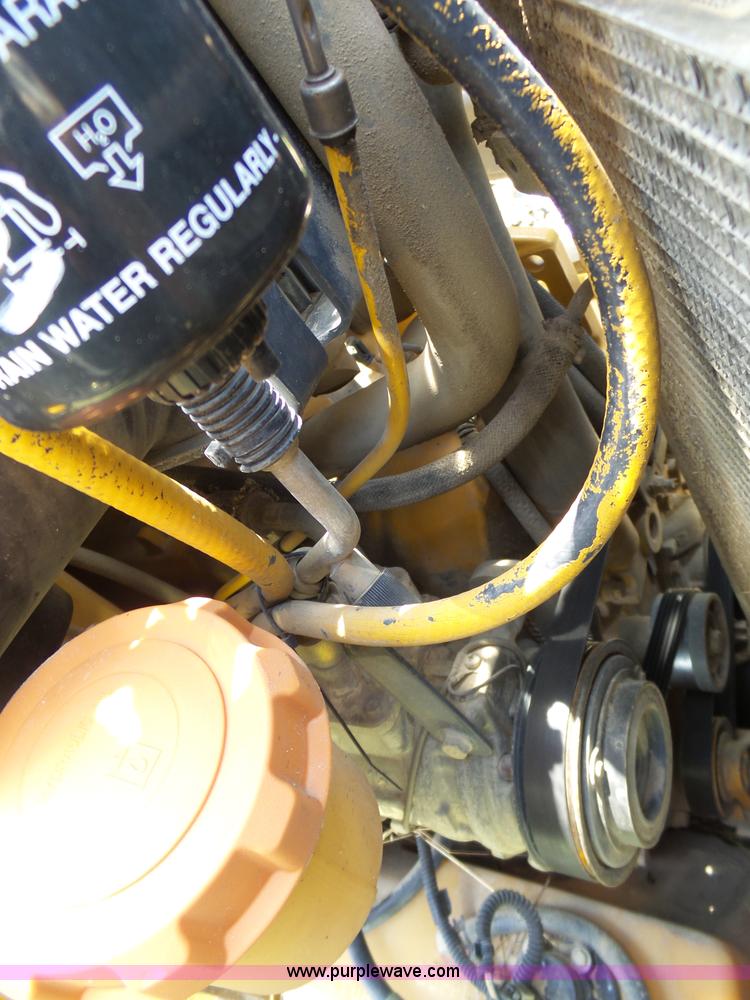 image for item L1579 2010 John Deere 333D skid steer