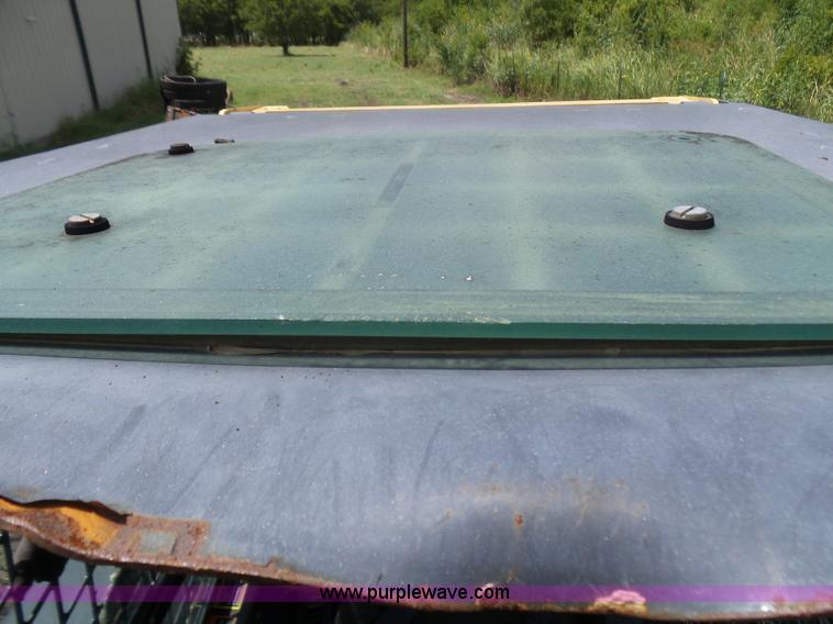 image for item L1579 2010 John Deere 333D skid steer