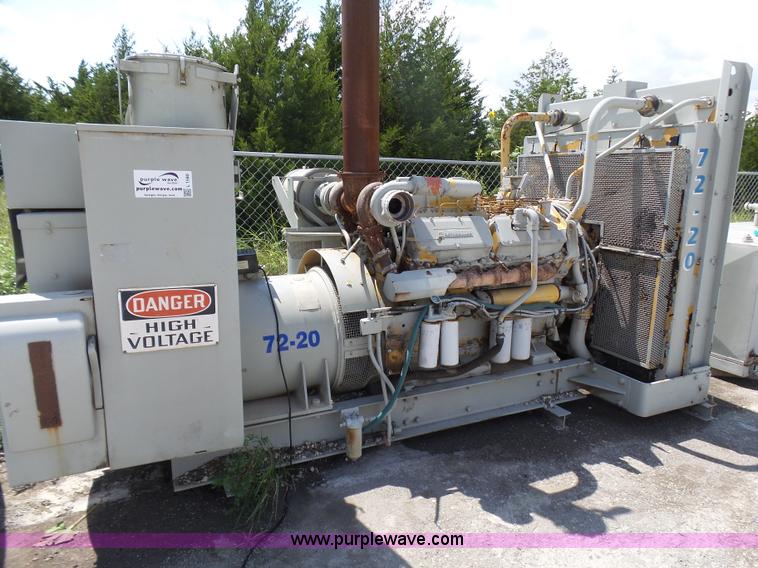 image for item L1580 Caterpillar SR4 generator