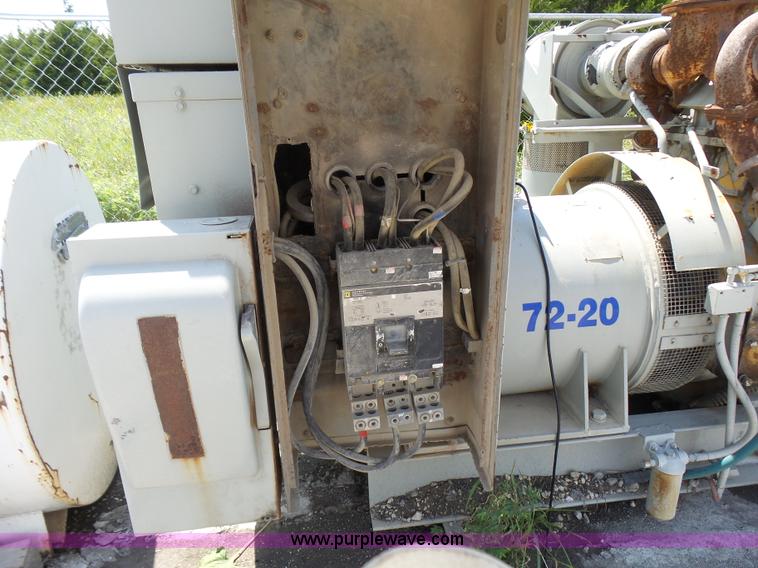 image for item L1580 Caterpillar SR4 generator