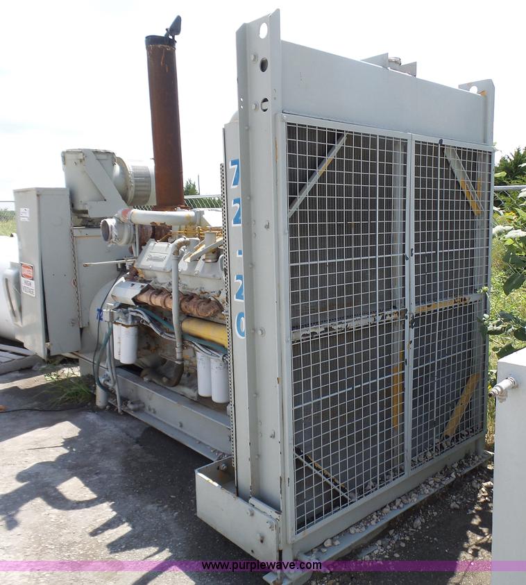 image for item L1580 Caterpillar SR4 generator