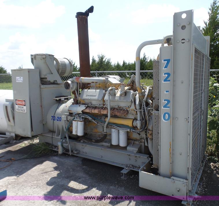 image for item L1580 Caterpillar SR4 generator