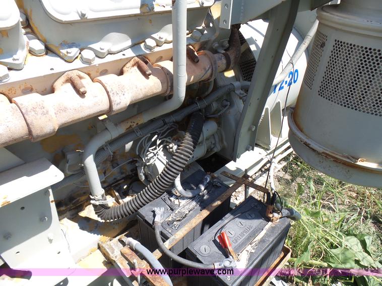 image for item L1580 Caterpillar SR4 generator