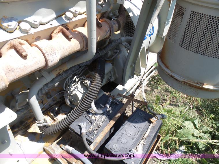 image for item L1580 Caterpillar SR4 generator