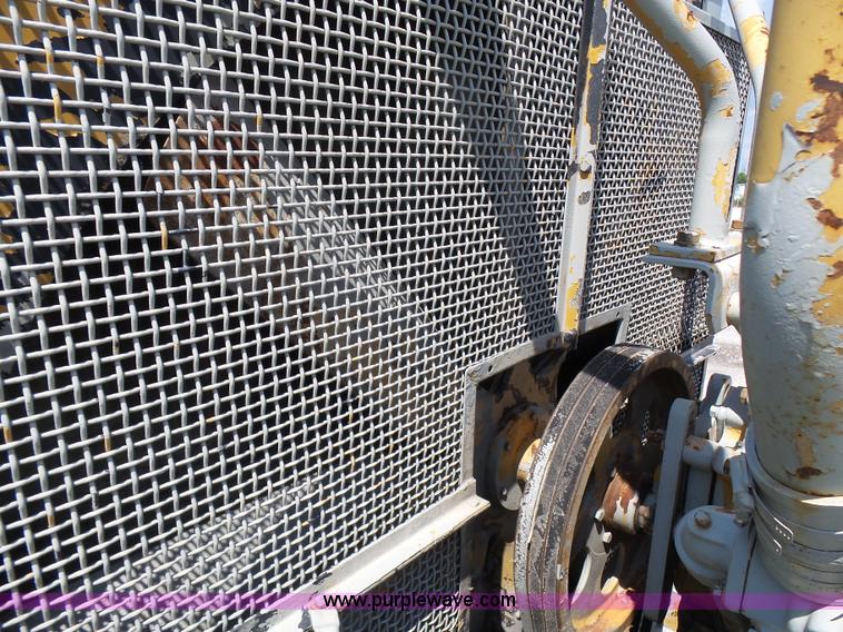 image for item L1580 Caterpillar SR4 generator