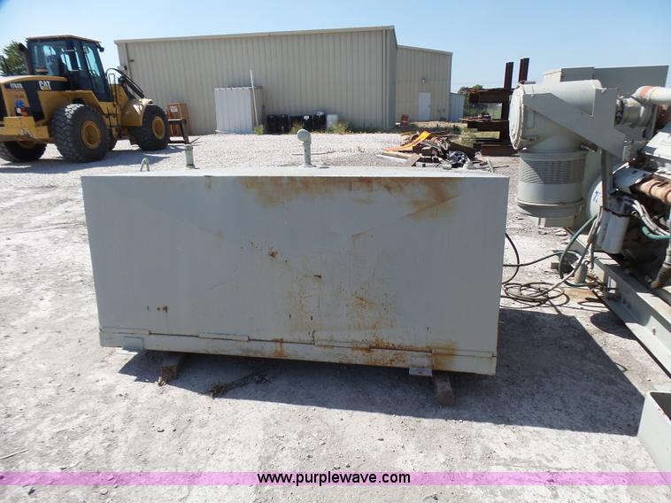 image for item L1580 Caterpillar SR4 generator