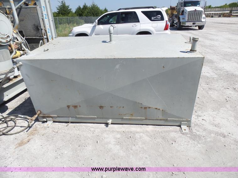 image for item L1580 Caterpillar SR4 generator