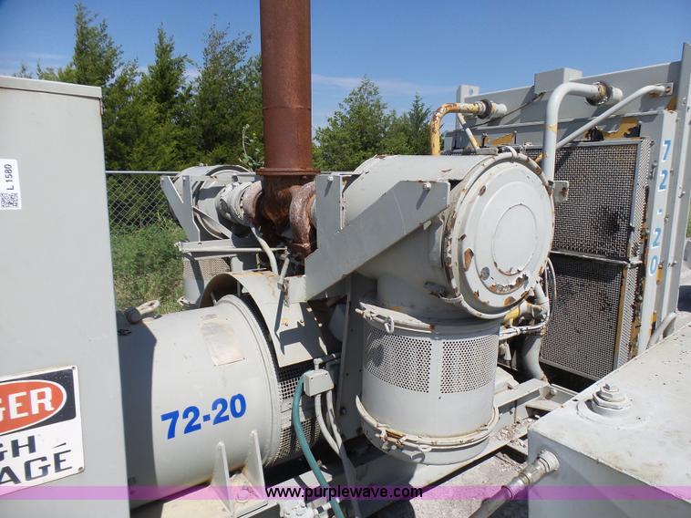 image for item L1580 Caterpillar SR4 generator