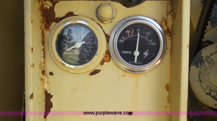 image for item L2006 JLG 60HA boom lift