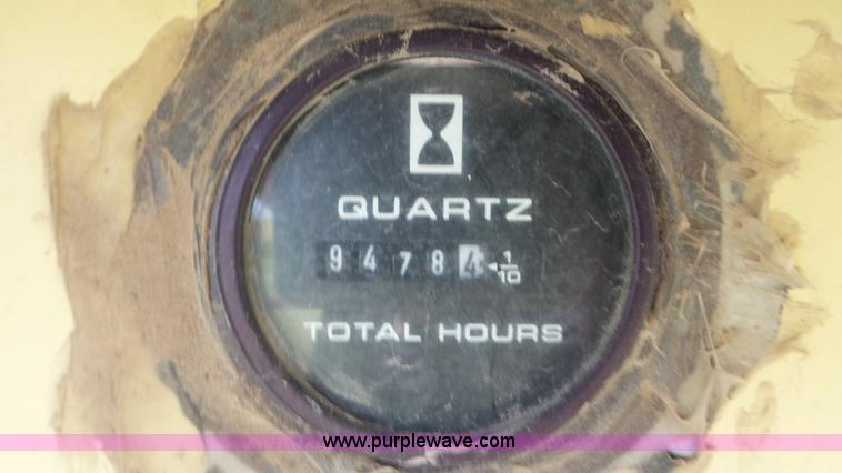 image for item L2006 JLG 60HA boom lift