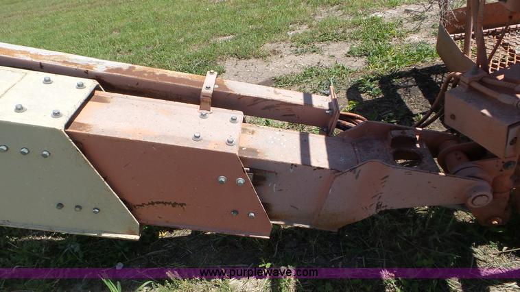 image for item L2006 JLG 60HA boom lift