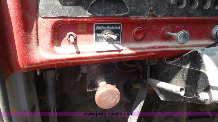 image for item L2079 1968 GMC 7500 digger derrick truck