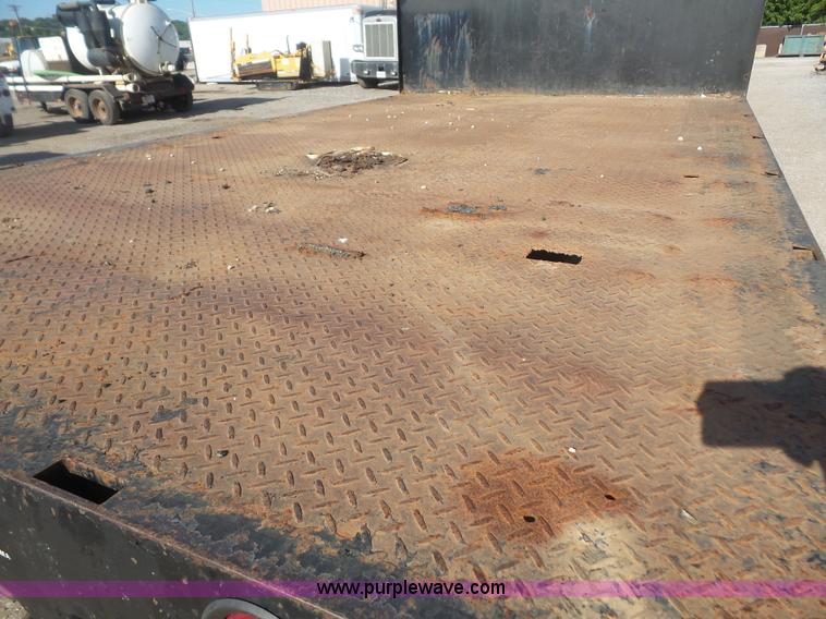 image for item L4934 1995 Freightliner FL70 flatbed truck