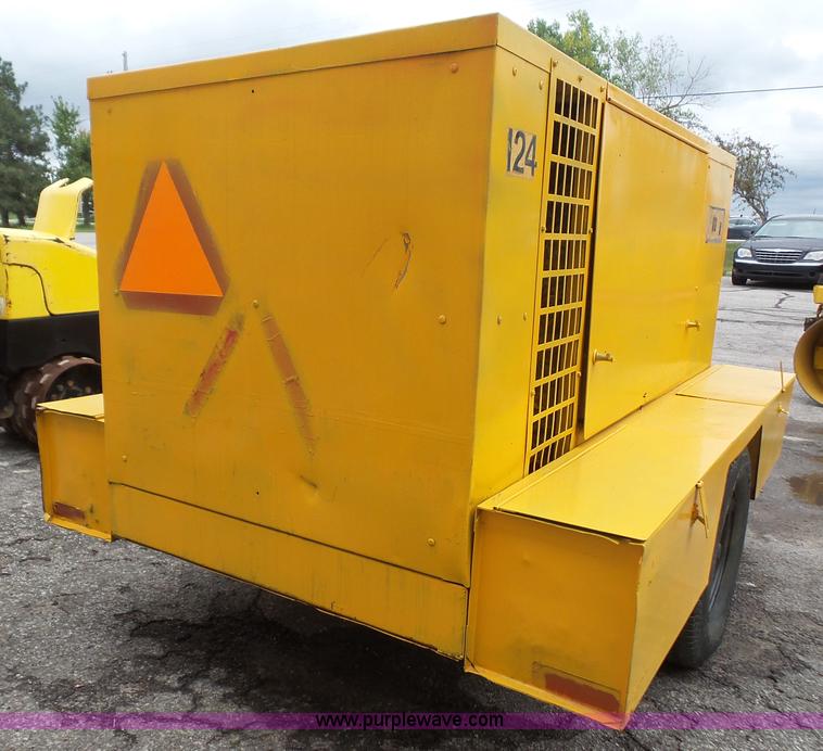 image for item L4960 Leroi 185 air compressor