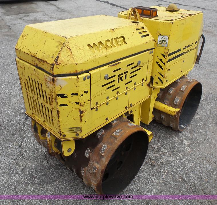 image for item L4962 Wacker RT820 trench compactor