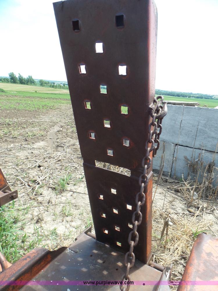 image for item L5250 1974 Ditch Witch T6 trencher trailer