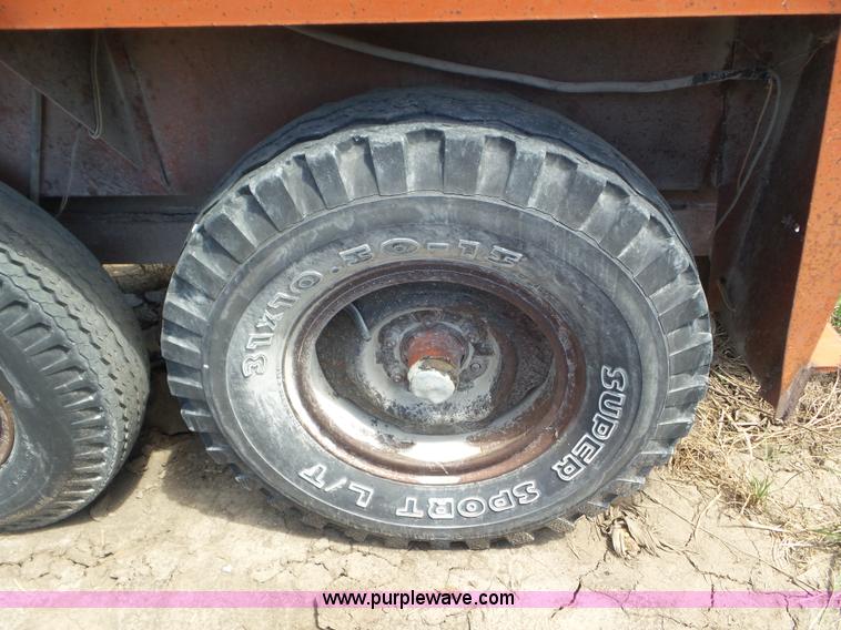 image for item L5250 1974 Ditch Witch T6 trencher trailer