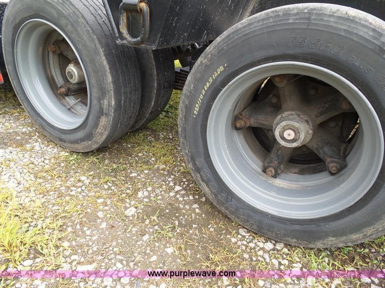 image for item L5510 1993 Rogers lowboy equipment trailer