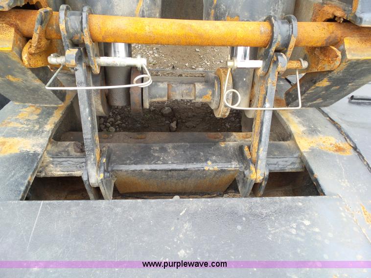 image for item L5510 1993 Rogers lowboy equipment trailer