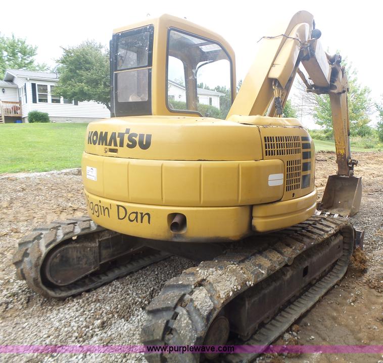 image for item L6205 2000 Komatsu PC75UU compact excavator