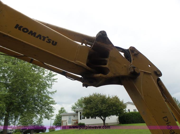 image for item L6205 2000 Komatsu PC75UU compact excavator
