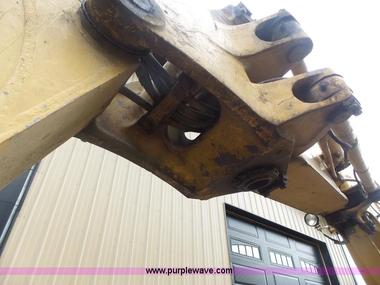 image for item L6205 2000 Komatsu PC75UU compact excavator