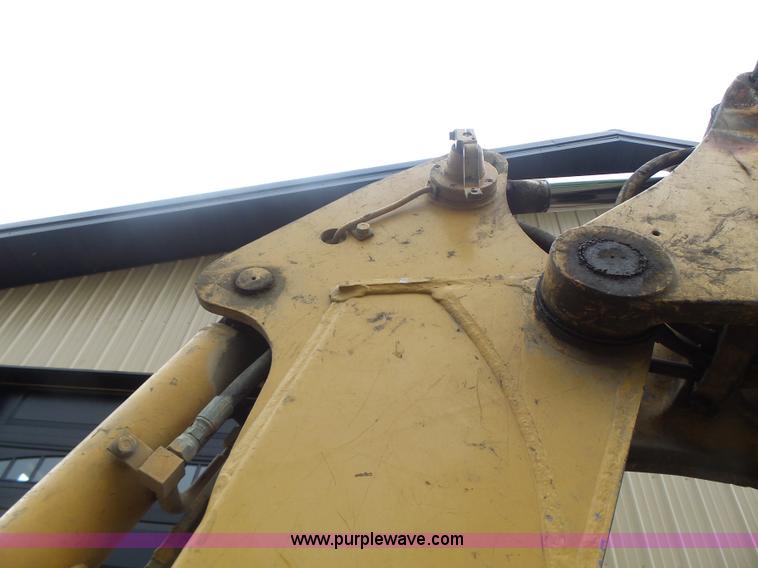 image for item L6205 2000 Komatsu PC75UU compact excavator