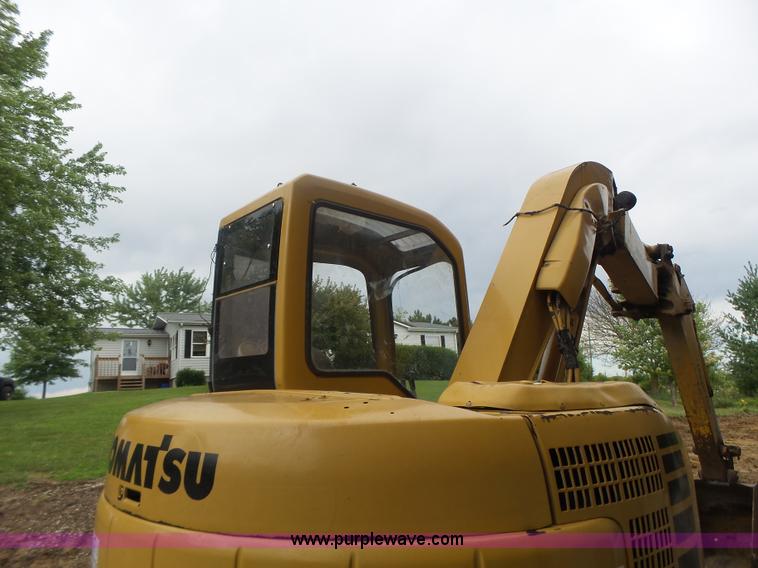 image for item L6205 2000 Komatsu PC75UU compact excavator