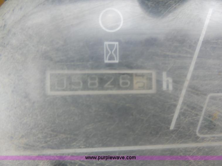 image for item L6205 2000 Komatsu PC75UU compact excavator