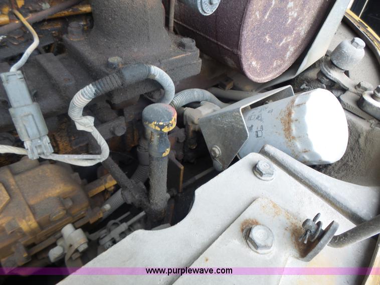 image for item L6205 2000 Komatsu PC75UU compact excavator