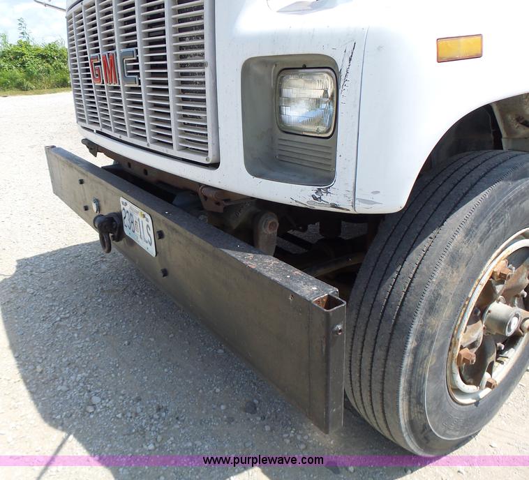 image for item L6222 1991 GMC TopKick service truck
