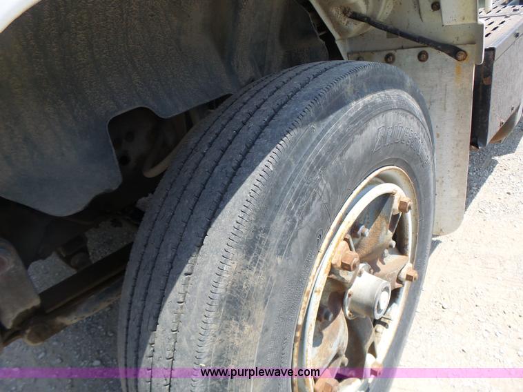 image for item L6222 1991 GMC TopKick service truck