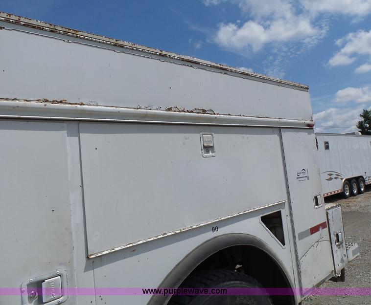 image for item L6222 1991 GMC TopKick service truck