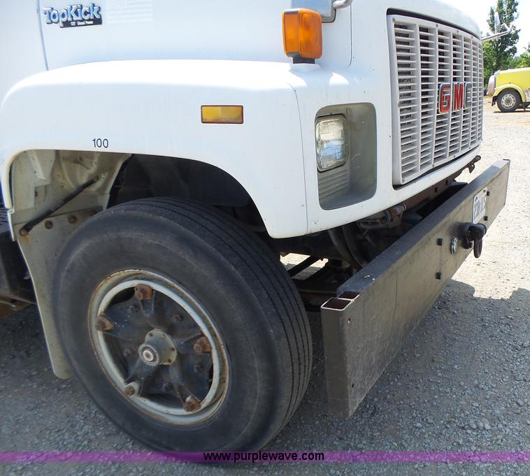 image for item L6222 1991 GMC TopKick service truck
