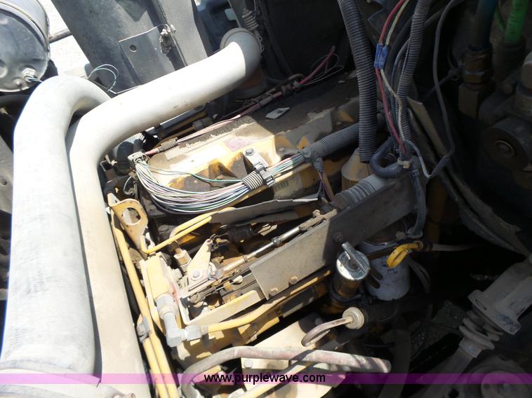 image for item L6222 1991 GMC TopKick service truck