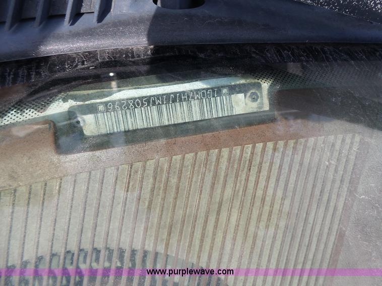 image for item L6222 1991 GMC TopKick service truck