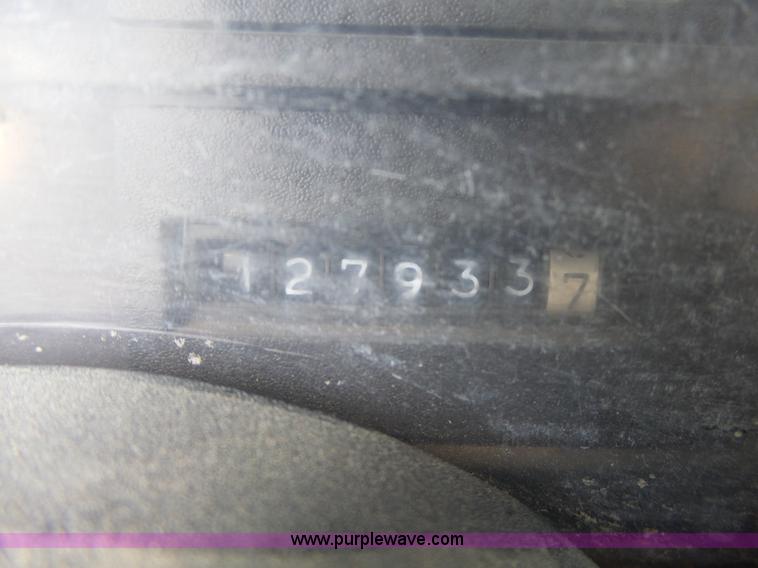 image for item L6222 1991 GMC TopKick service truck