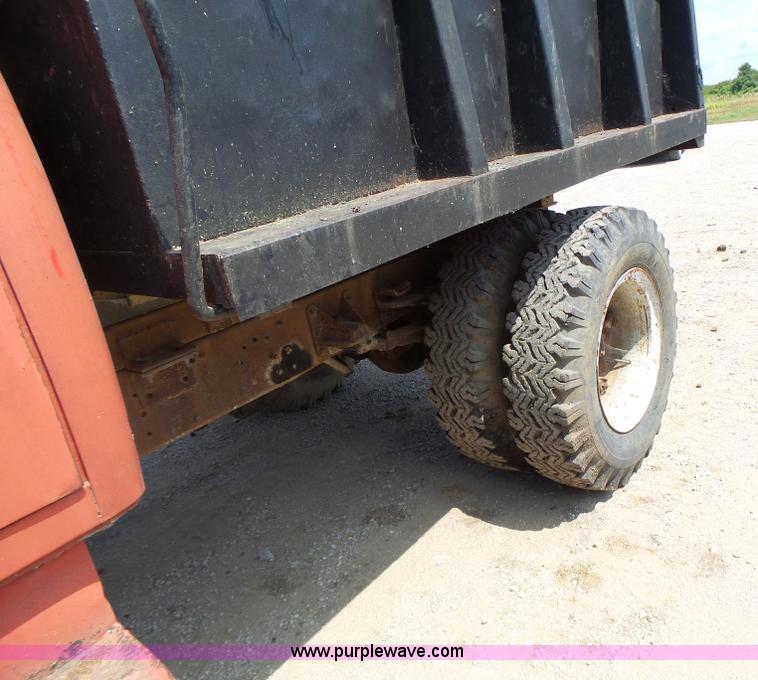 image for item L6224 1963 International 1600 dump truck
