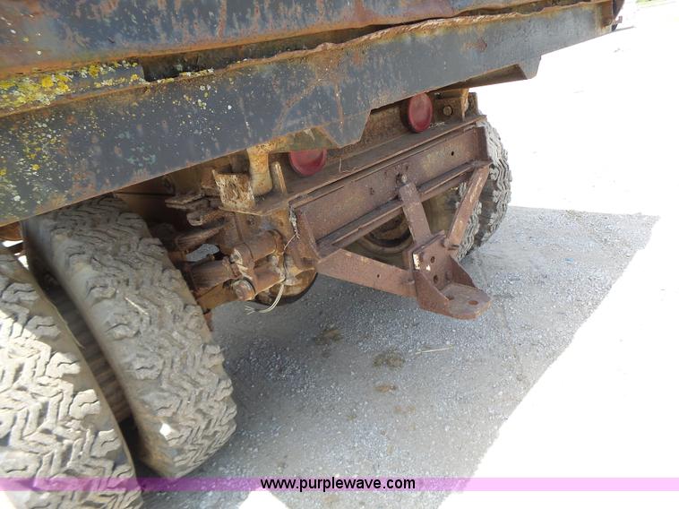 image for item L6224 1963 International 1600 dump truck