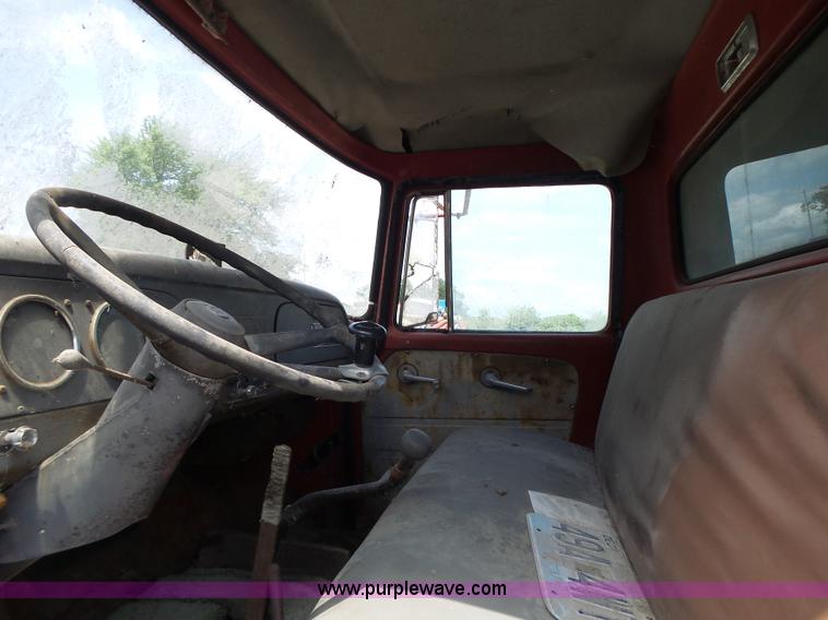 image for item L6224 1963 International 1600 dump truck