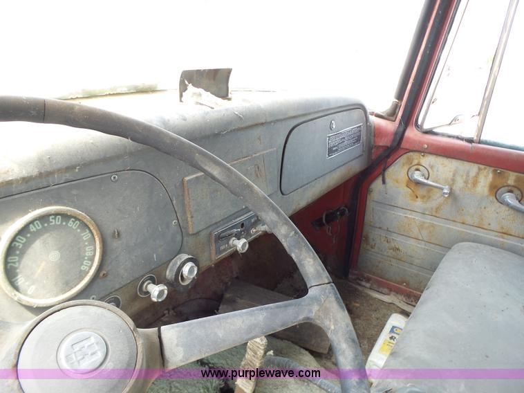 image for item L6224 1963 International 1600 dump truck