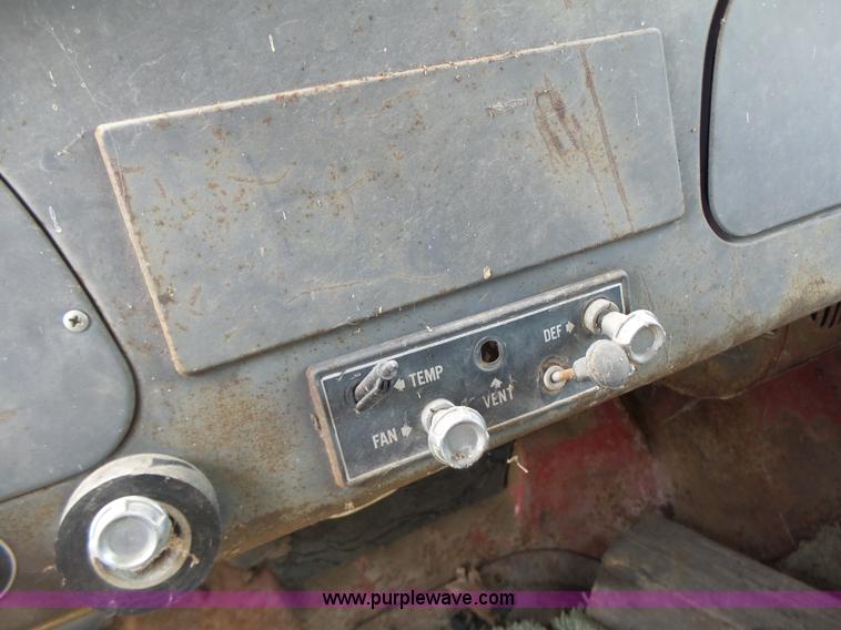 image for item L6224 1963 International 1600 dump truck