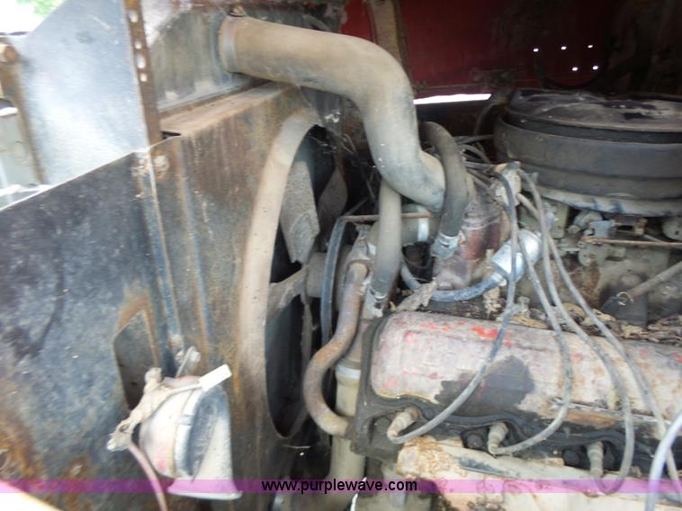 image for item L6224 1963 International 1600 dump truck