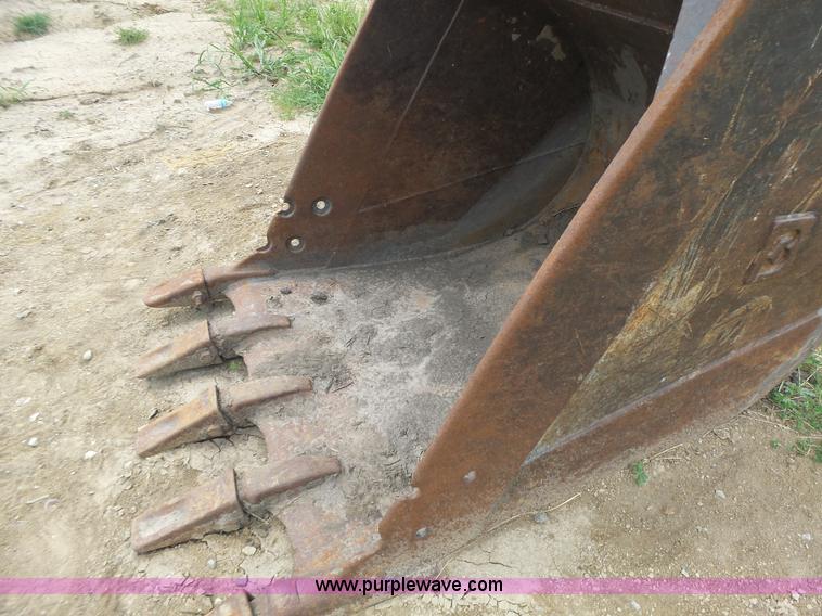 image for item L6228 1994 Caterpillar 320L excavator