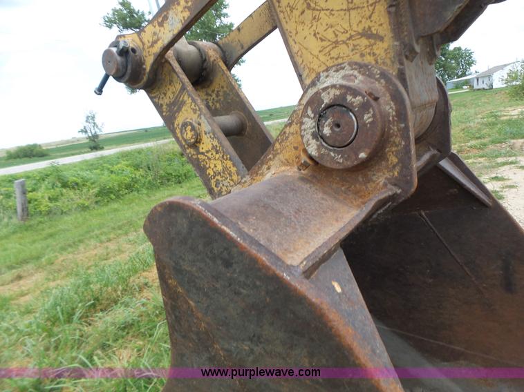 image for item L6228 1994 Caterpillar 320L excavator