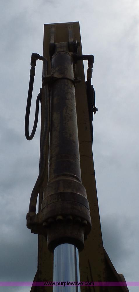 image for item L6228 1994 Caterpillar 320L excavator