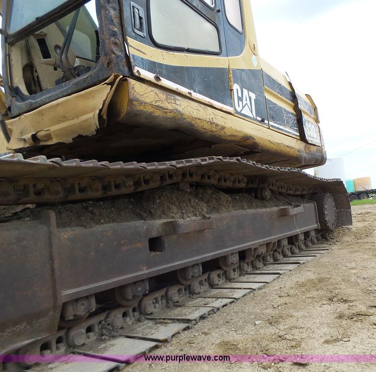 image for item L6228 1994 Caterpillar 320L excavator
